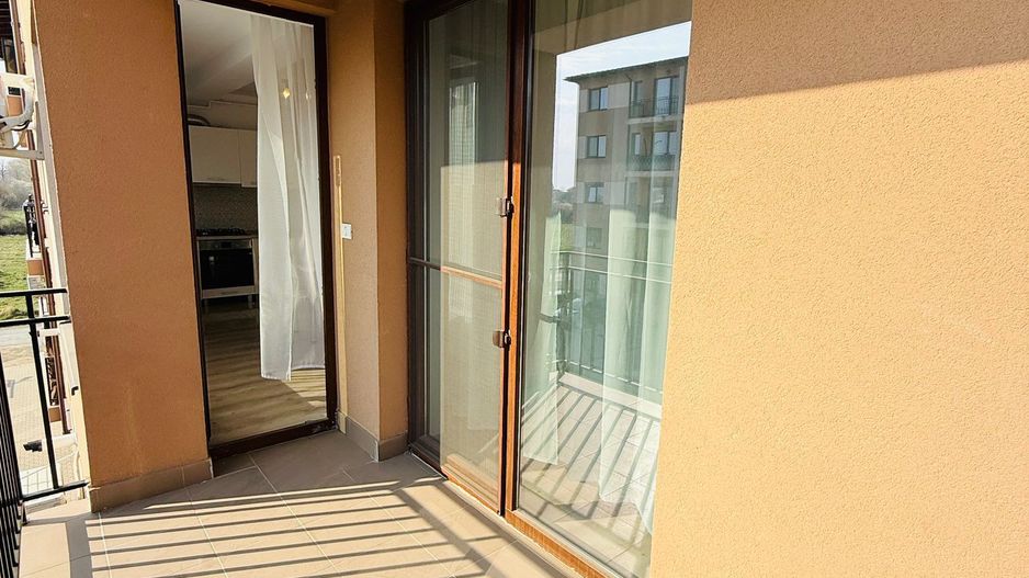 Giroc-Esso | 2 Camere | Etaj intermediar | Mobilat si Utilat | Loc de parcare - Poză 13