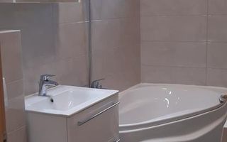 AP. 2 CAMERE- APARATORI, PARCARE, MASINA DE SPALAT VASE, METROU - Poză 9