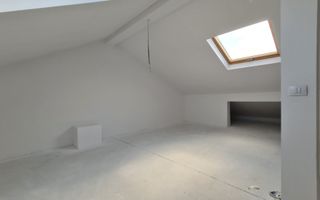 Duplex 5 camere cu 300 mp teren - parcare 4+, incalzire pardoseala - Poză 8