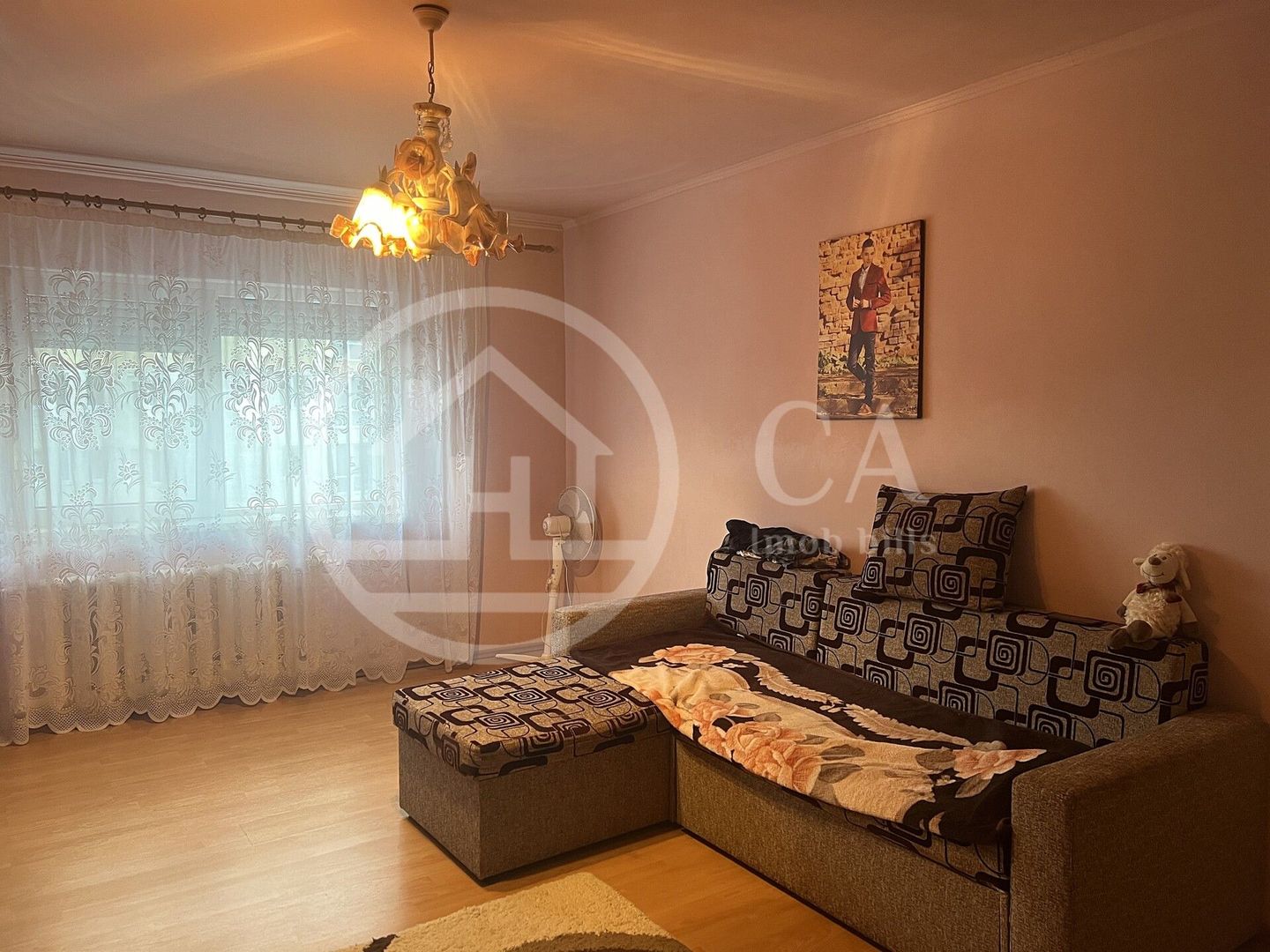 Apartament cu 2 camere de vanzare zona Iosia Oradea - Poză 1