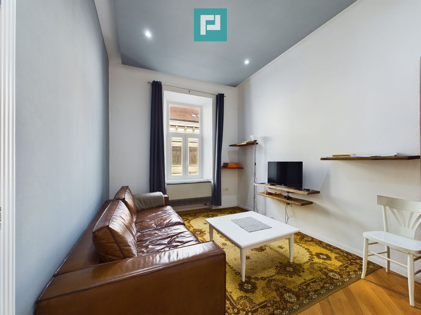 Apartament modern ultracentral, de închiriat - Poză 5