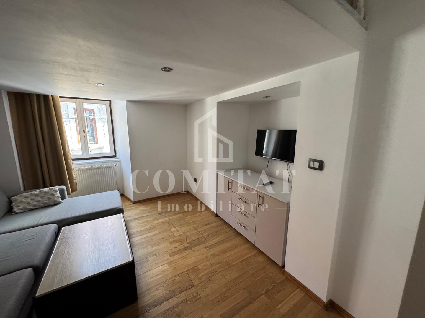 Garsonieră modernă în zonă centrală | Nișă de dormit - Poză 9