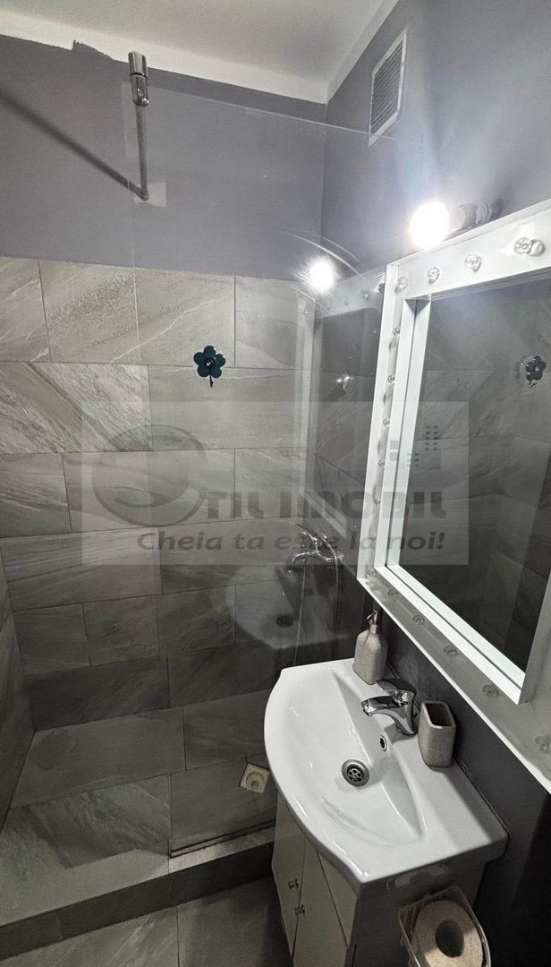 Apartament cu 3 camere - zona Cantemir, Podu Ros - 450€ - Poză 5