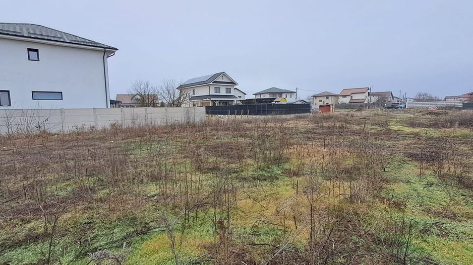 Dragomiresti Deal, utilitati la teren, asfalt, stb,pretabil investitie - Poză 1