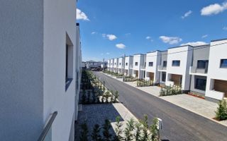 NOU APARTAMENT 4 CAMERE  101 MP CU GRADINA - Poză 36