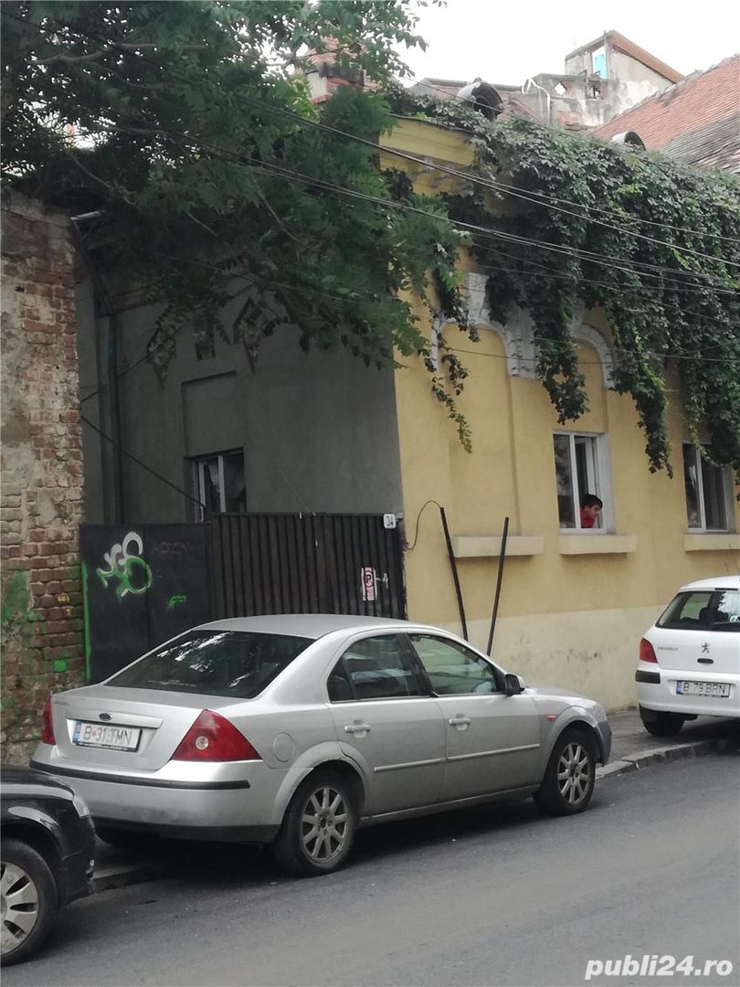 vanzare casa curte - Poză 4