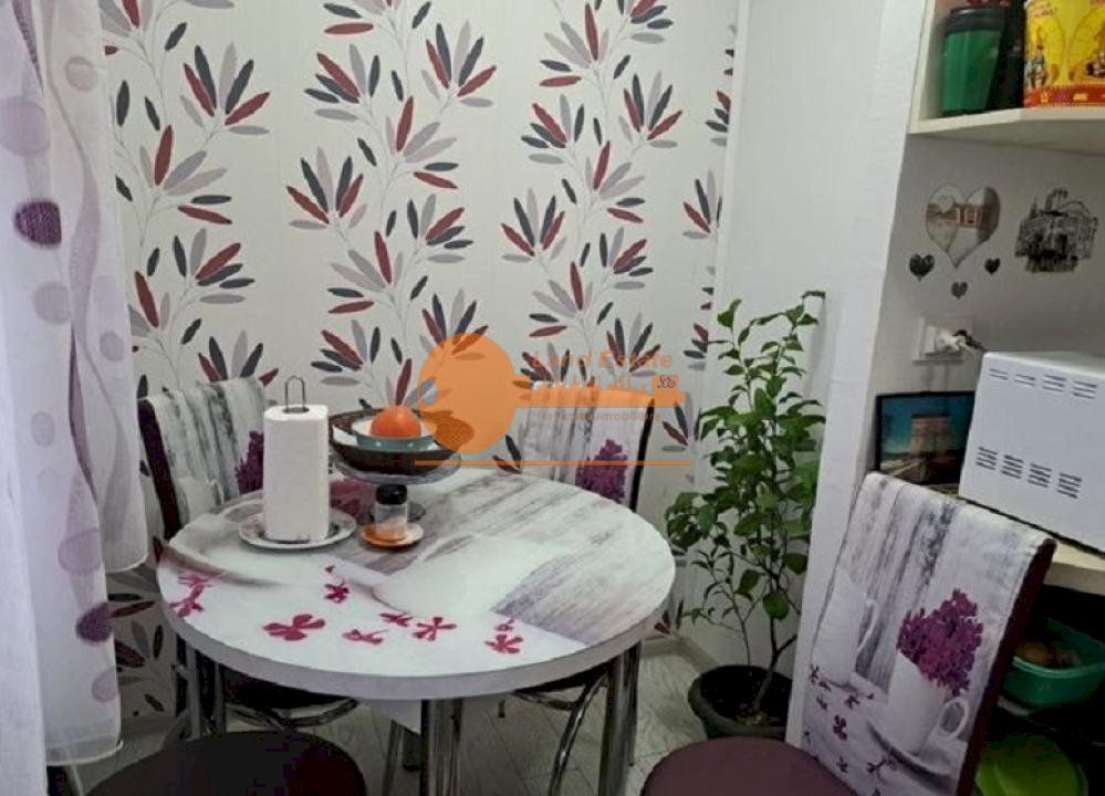 4 camere Rahova cu doua balcone si boxa - Poză 8