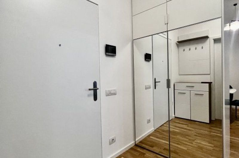 Apartament cu 2 camere de închiriat, la parter cu grădină, ISHO - Poză 6