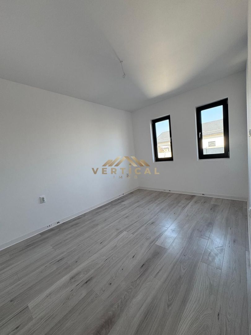 Casa 4 camere, parter,  Comuna Berceni - Poză 4