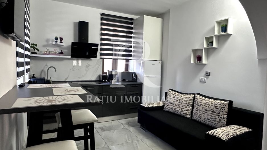 Apartament cu 2 camere | Ultracentral | Oradea - Poză 1