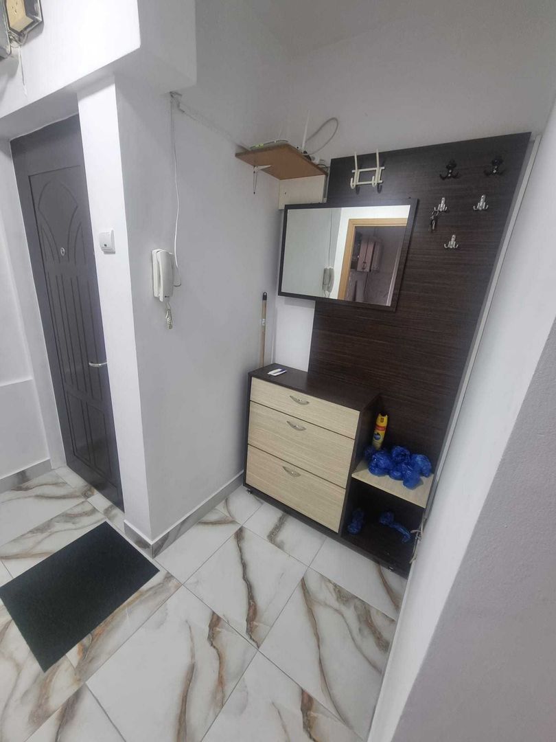 De inchiriat - Apartament 2 camere - Poză 7