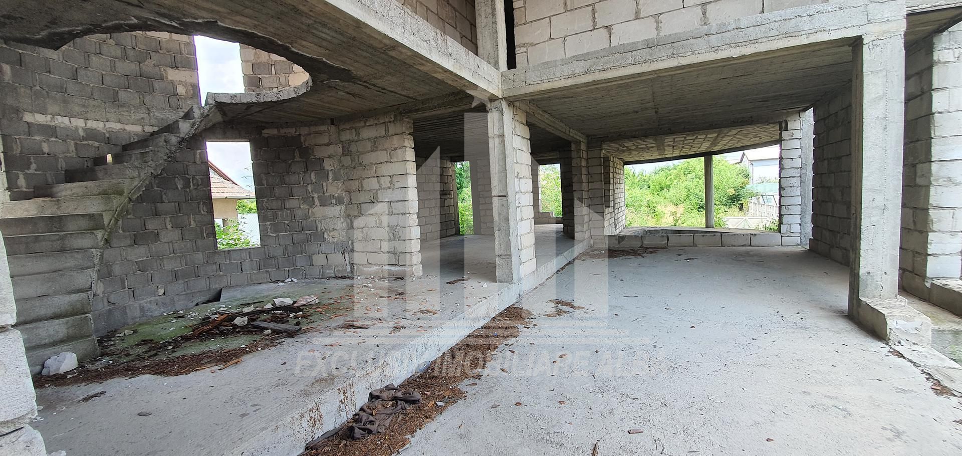 Constructie suprafata mare in apropiere de Ambient - Poză 3