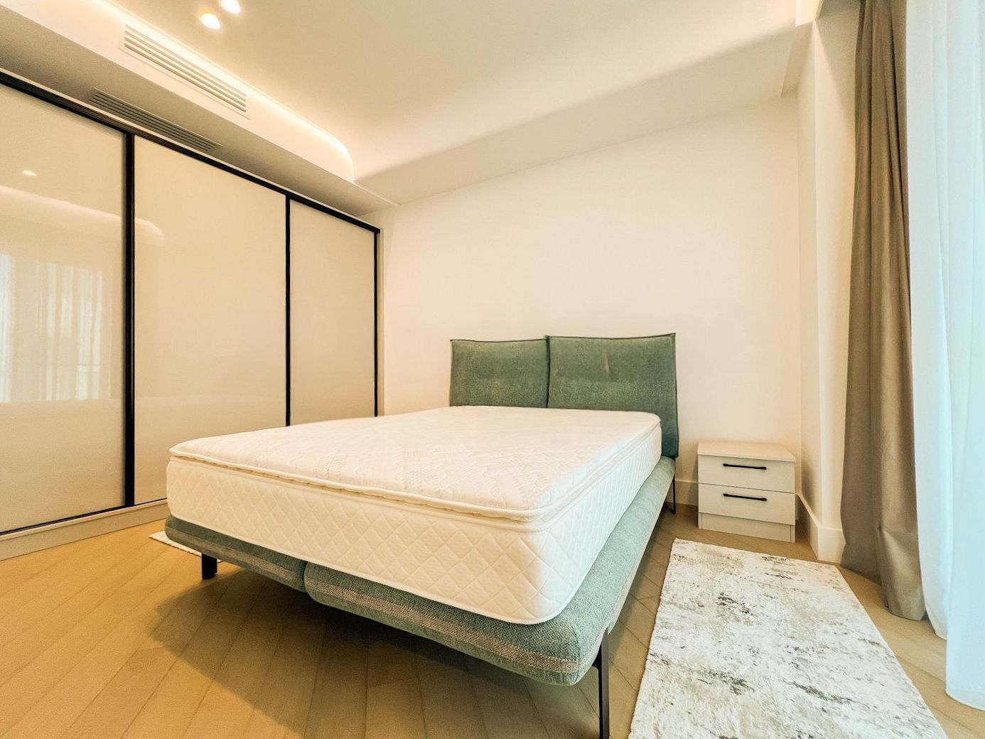 Chirie I Penthouse 4 camere I Iancu Nicolae I Bloc Luxury I 2 Parcari - Poză 14