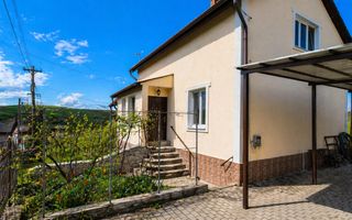 Vânzare, casă, 3 camere, Î. P. „Primăvara, Codru - Poză 2