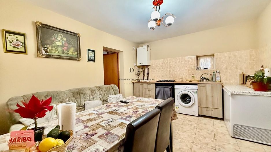 Vanzare 3 case + Teren 1400 mp – Garaj auto – zona Bonțida - Poză 8