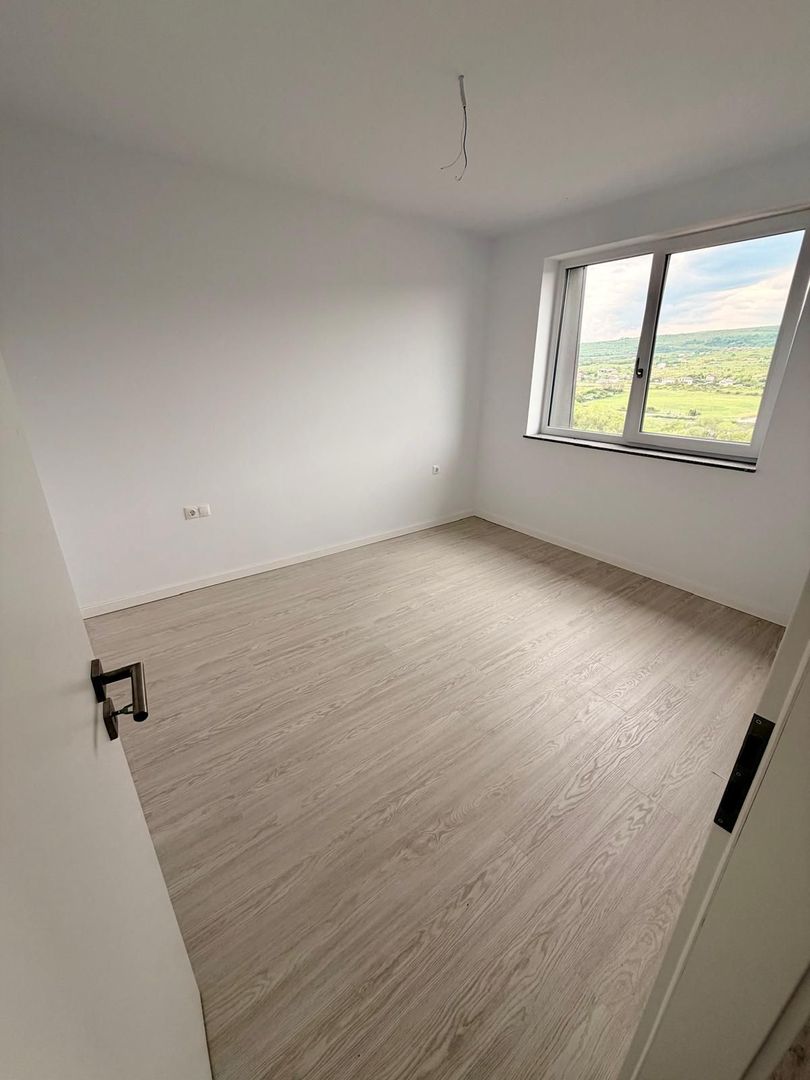 Apartament 3 camere, finisat, parcare si boxa inclusa, BETA RESIDENCE - Poză 4