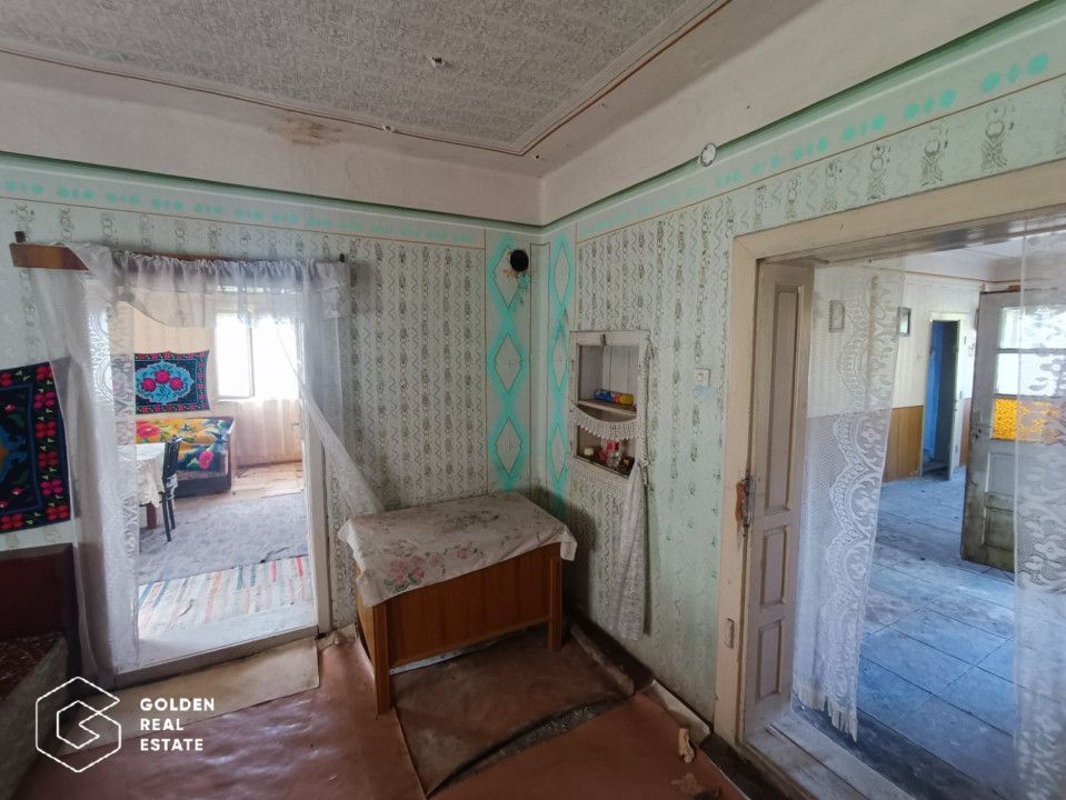 Casa de vacanta intr-o zona de vis, cu vedere la munte, sat Magulicea - Poză 10