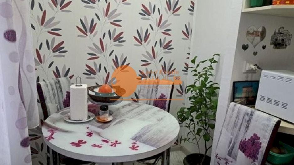 4 camere Rahova cu doua balcone si boxa - Poză 8