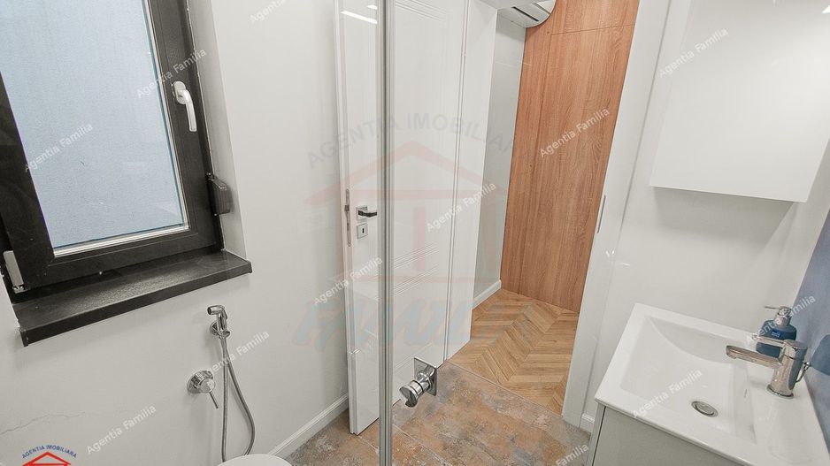 238.000 €  Condominium elegant, nou, în inima orașului Gal - Poză 14