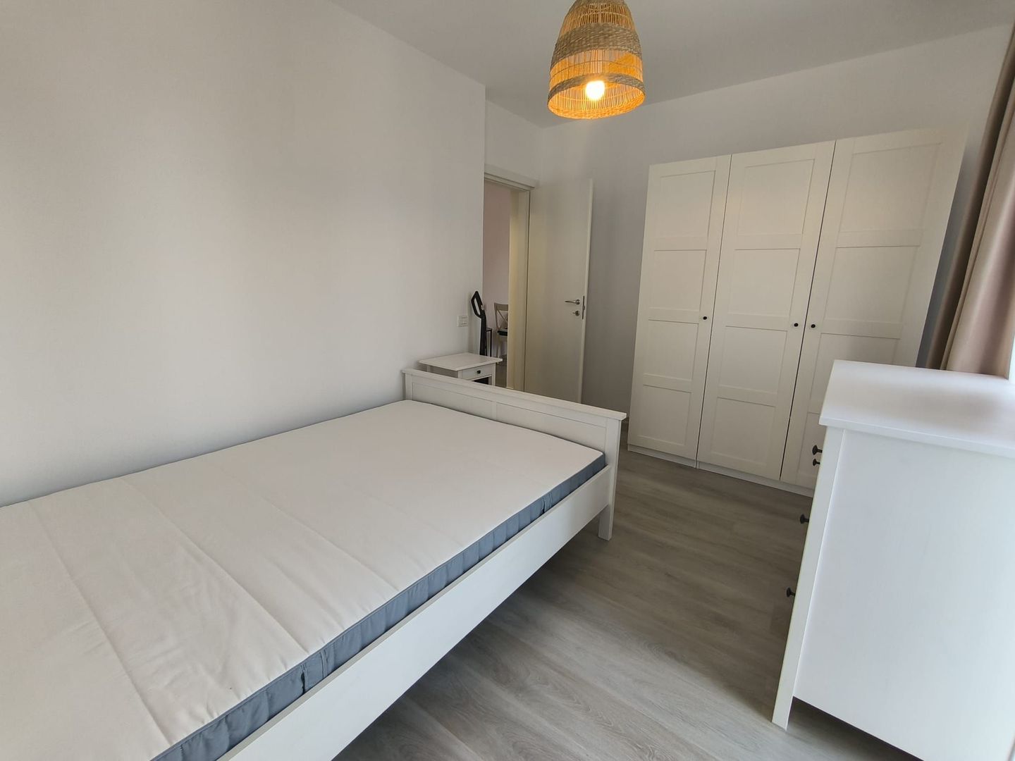 Apartament 2 camere Parcul Carol-Viilor prima inchiriere - Poză 4