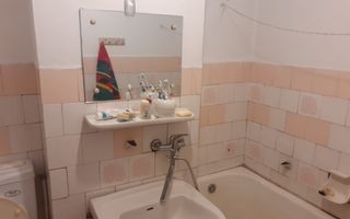 APARTAMENT 3 CAMERE, ETAJ 1, CAMPULUNG, PRET 43000 EURO - Poză 8