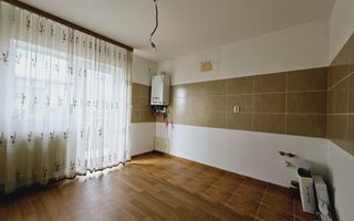 Apartament cu 3 camere cu scara interioara, Alba-Micesti - Poză 3