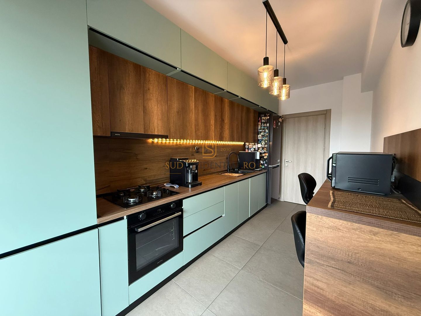 Apartament 2 camere, decomandat,70.6 mp, mobilat, zona Bd. Brancoveanu - Poză 5