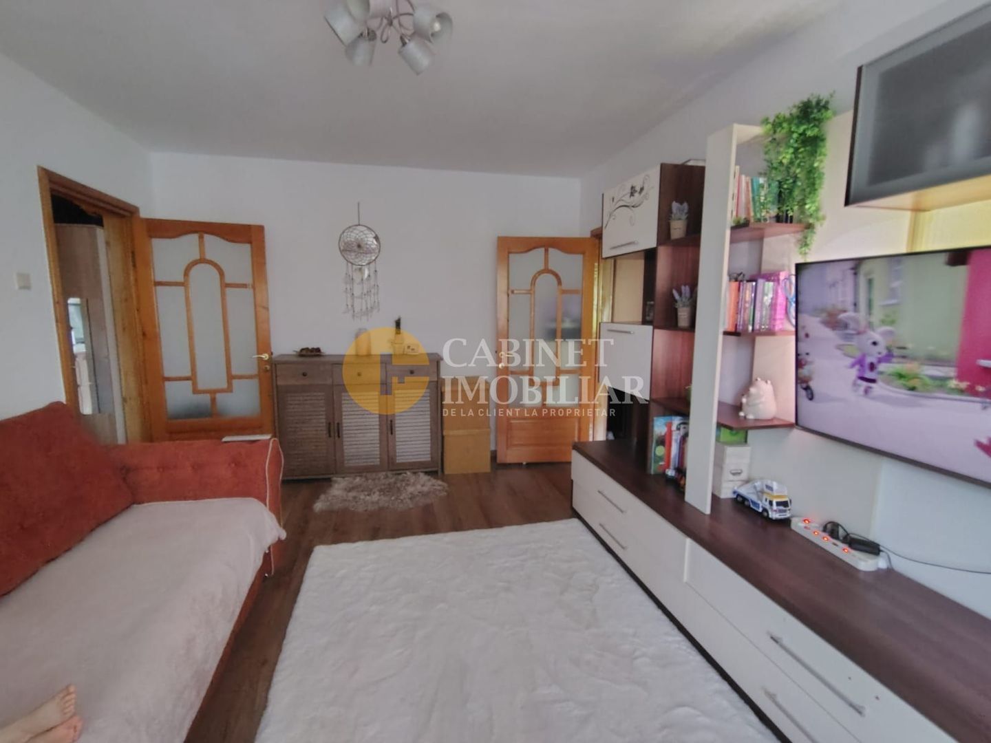 PACURARI- APARTAMENT CU 2 CAMERE - MOBILAT/UTILAT - Poză 1