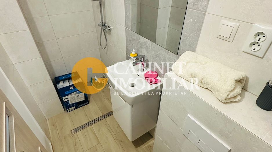 4 CAMERE RENOVAT - ETAJ 3 - BLOC DIN 1990 - ROND ZIMBRU - Poză 6