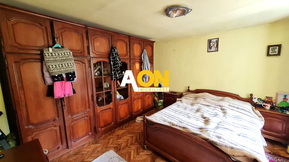 Casa 3 camere, 123mp, Teren 792 mp, Centru - Poză 1