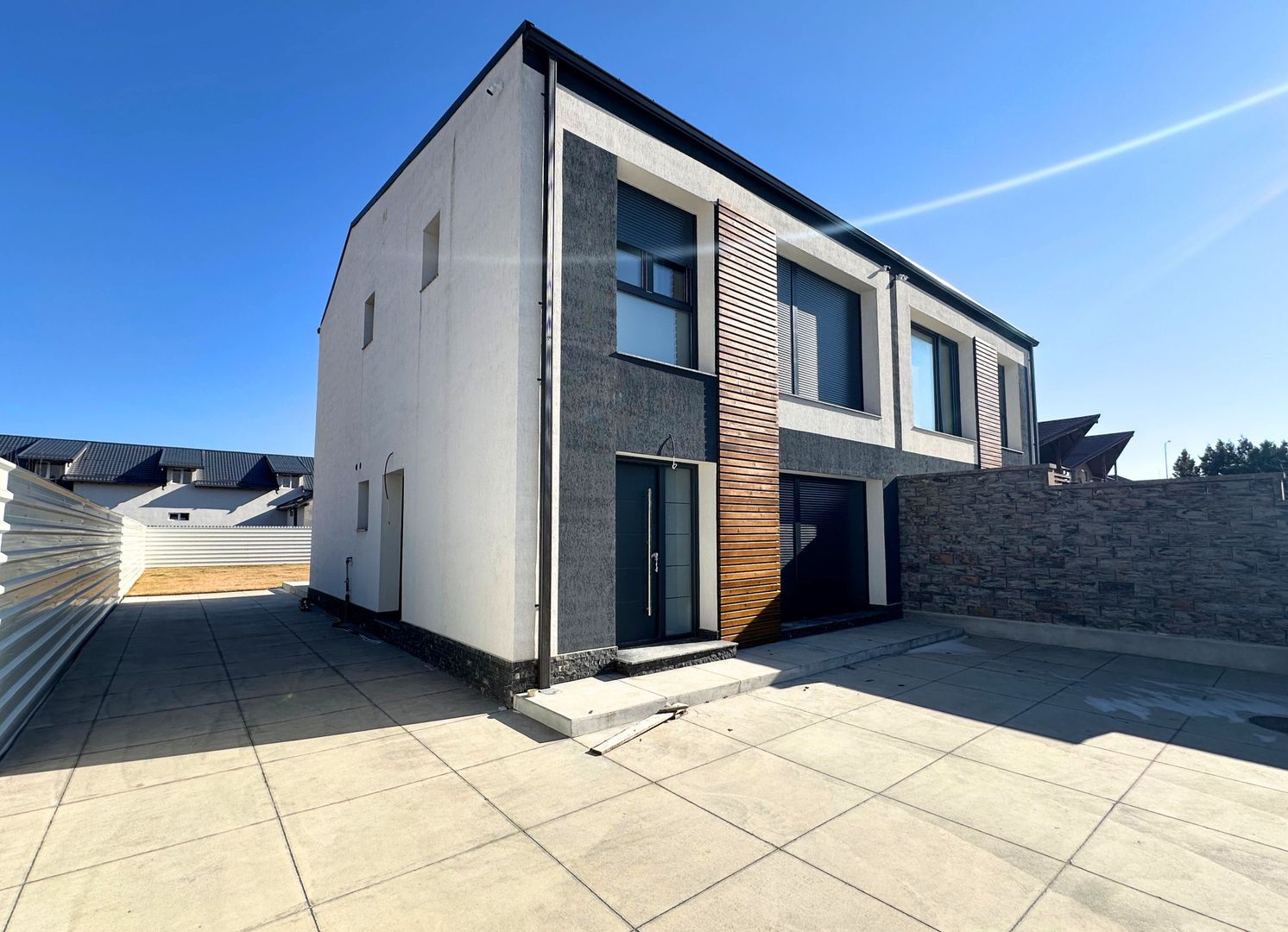 Casă smart de vânzare 4 camere Tehnologie premium Eficiență energetică ridicată - Poză 6