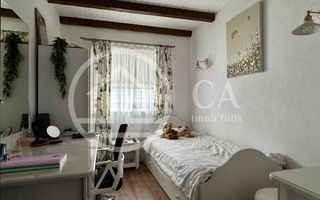 Casă de vânzare cu 6 camere in cartierul Tineretului, Oradea - Poză 12