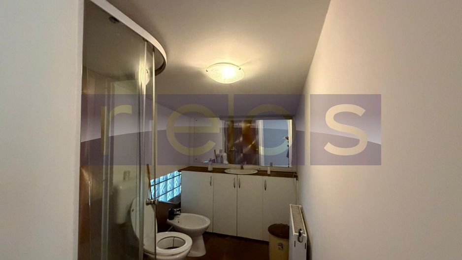 VILA 8 CAMERE | 150 MP | MANTULEASA | RENOVATA | UNIRII - Poză 15