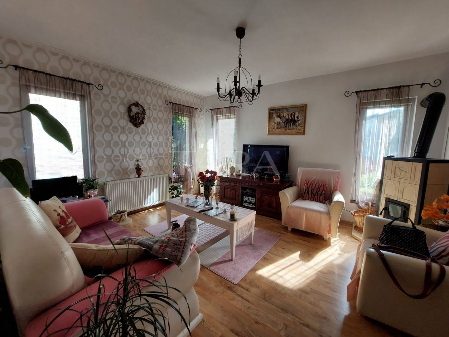 Duplex aproape de oraș, Floresti, zona Muzeil Apei - Poză 4