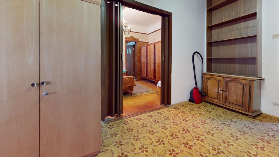 Apartament 2 ,5 camere,  cu gradina,  in centrul orasului Brasov - Poză 18