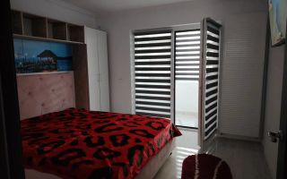 închiriez apartament 2 camere - Poză 4