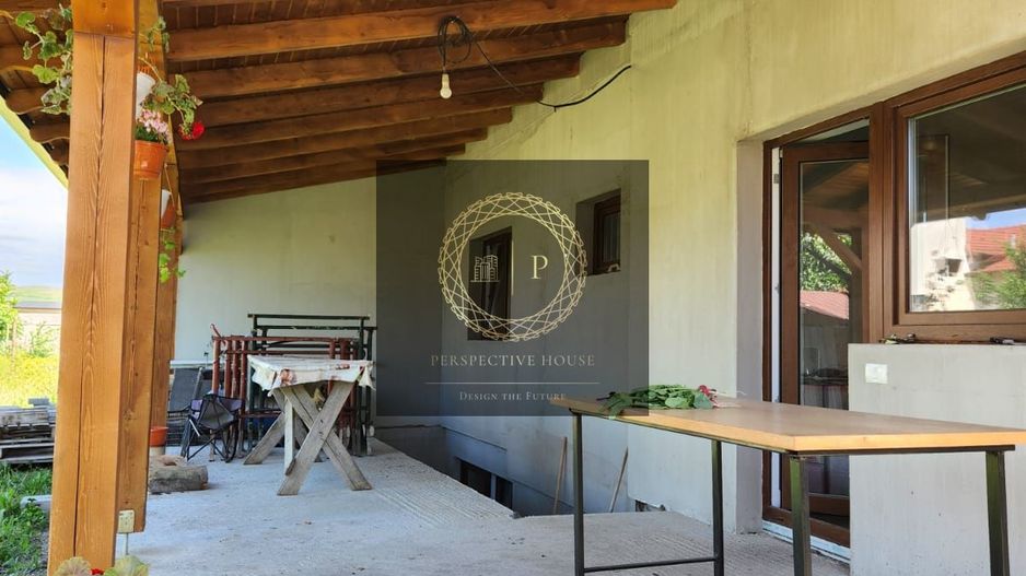 Casa Individuala-spatioasa in Orizont - Poză 2