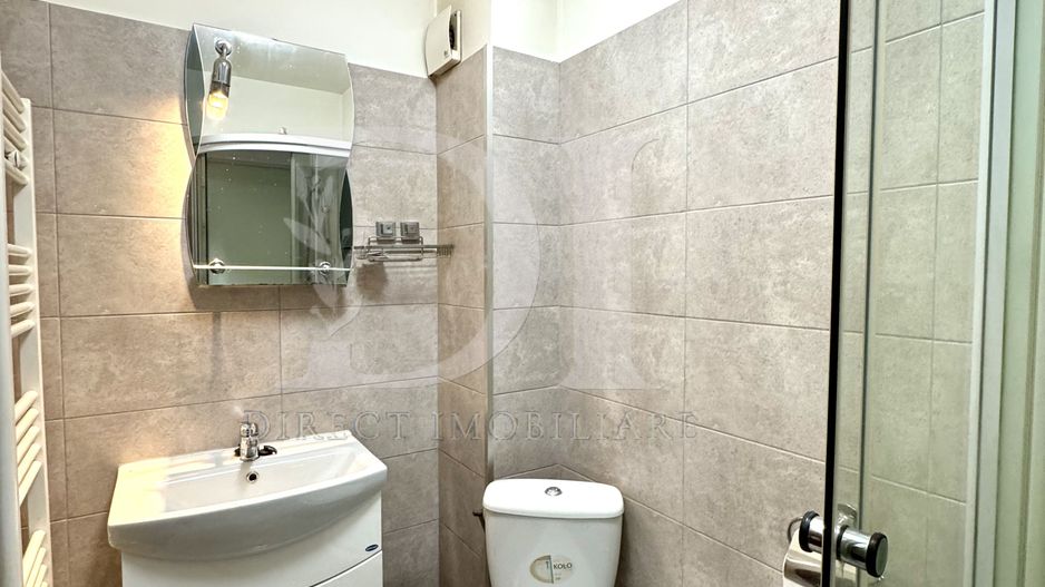 Apartament trei camere / Zona BMW - Poză 10