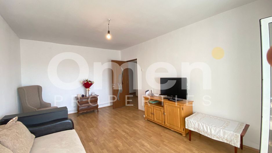 Apartament spatios cu 4 camere decoamndat, zona Republicii - Poză 9