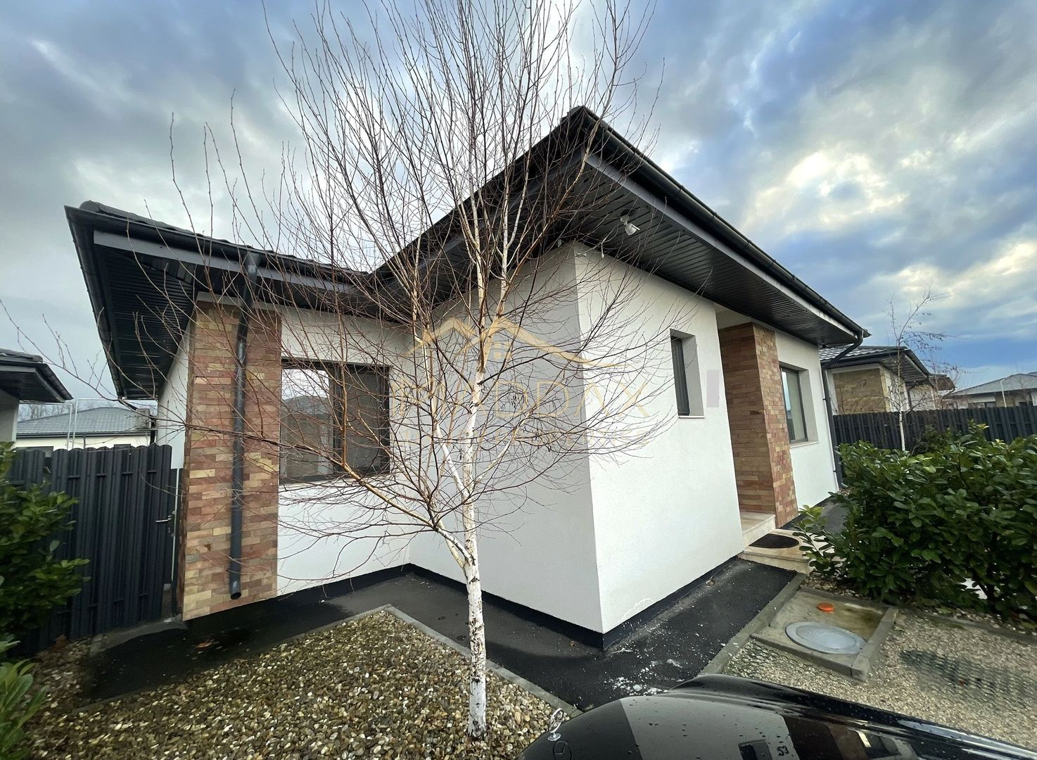 Vila moderna***4 camere***cu gradina//Cartier rezidential Corbeanca - Poză 1