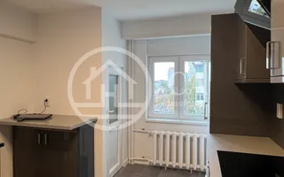 Apartament cu 3 camere de inchiriat in Nufarul, Oradea - Poză 14