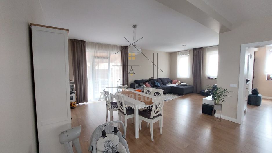 Duplex ultrafinisat mobilat utilat cu 2 locuri de parcare zona Terra - Poză 19