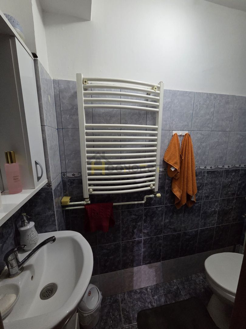 Ap modern 3 camere mansarda mobilat/utilat centrala proprie - Poză 7