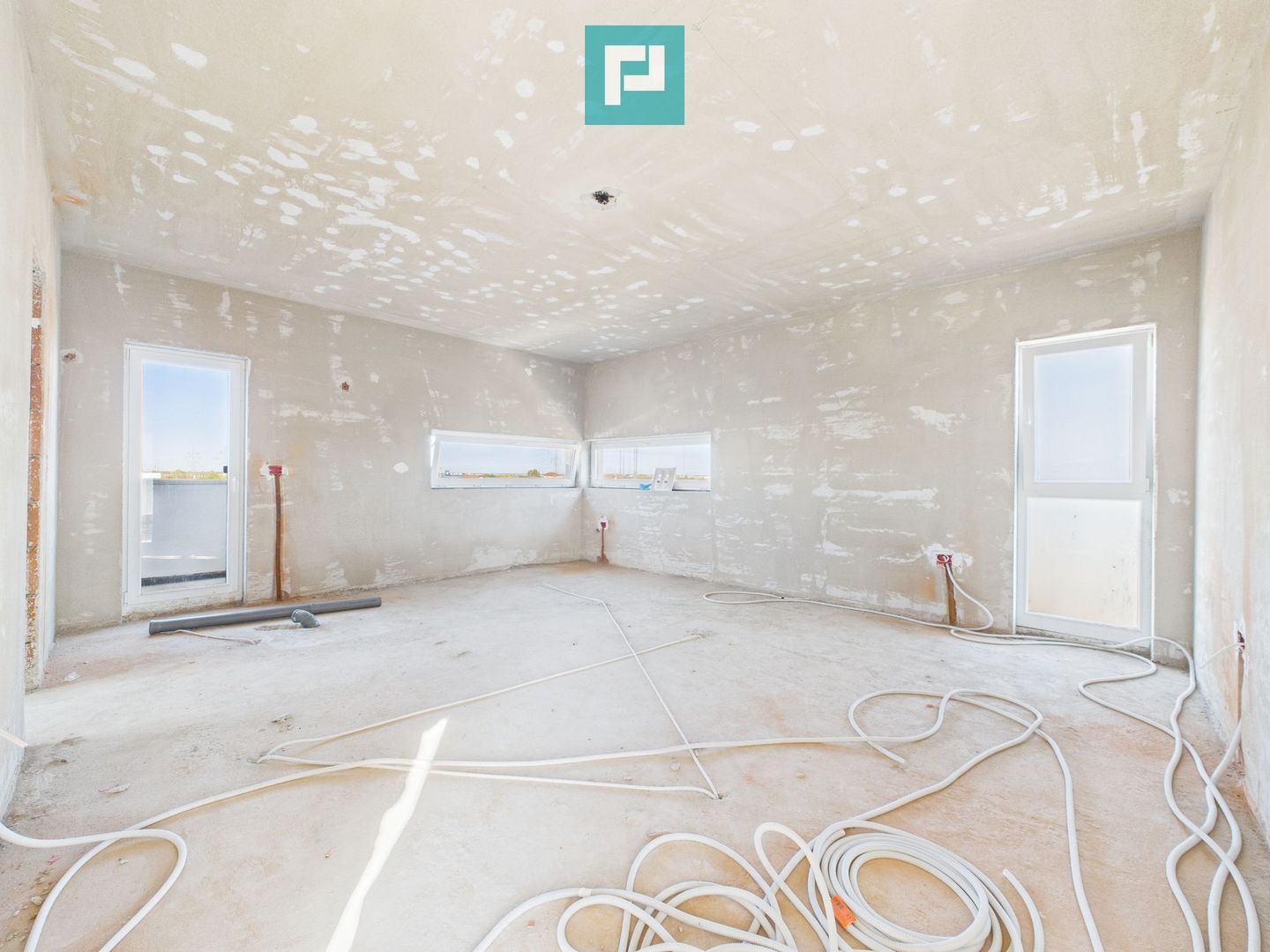 Penthouse modern – Ghiroda, zonă Calea Lugojului - Poză 3