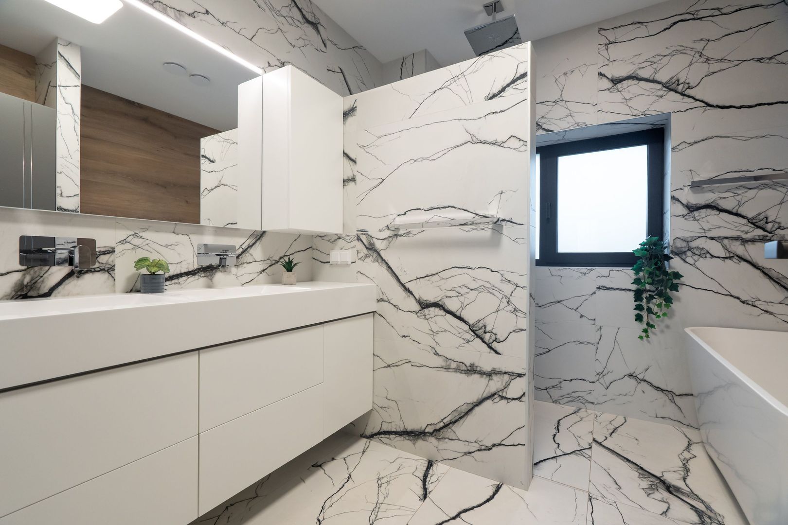 Smart-Home nZEB spectaculoasa Bucuresti Sector 1 cu deschidere lac -teren 2000mp - Poză 55