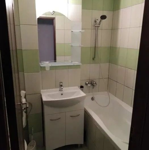| Apartament cu 3 camere de vanzare | Cartierul Grigorescu | Etaj intermediar | - Poză 7