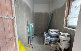 Triplex in Sacalaz |  Finisaje premium | 3 camere | Asfalt | 2 terase - Poză 10