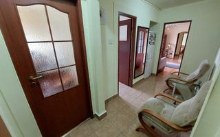 Apartament 3 camere semidecomandat | Orșova Central | 64 mp, etaj 3 - Poză 11