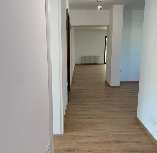Inchiriere Spatiu Birouri/Apartament Calea Bucuresti - Poză 2
