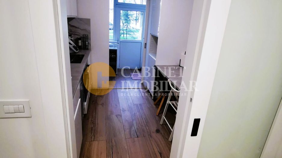 4 camere decomandat, renovat complet – Nicolina 1, prima statie - Poză 7